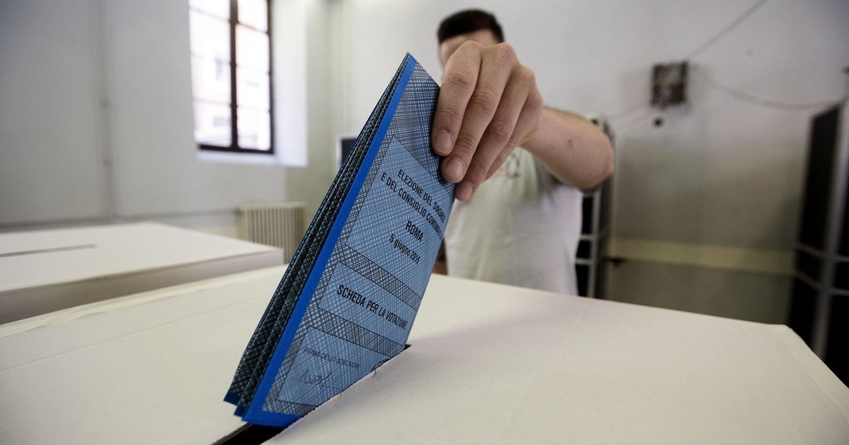 Elezioni a maggio? Il centrodestra prepara il colpo, ma Meloni tiene tutti sulla corda